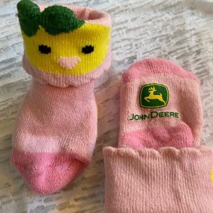 John Deere Pink Chick Baby Socks  1-3 months